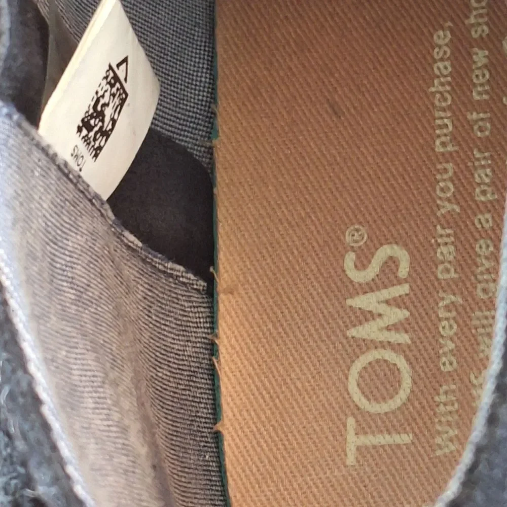 TOMS Deia Side-Zipper Woolen Suede Booties Black Comfy size 7 Women's